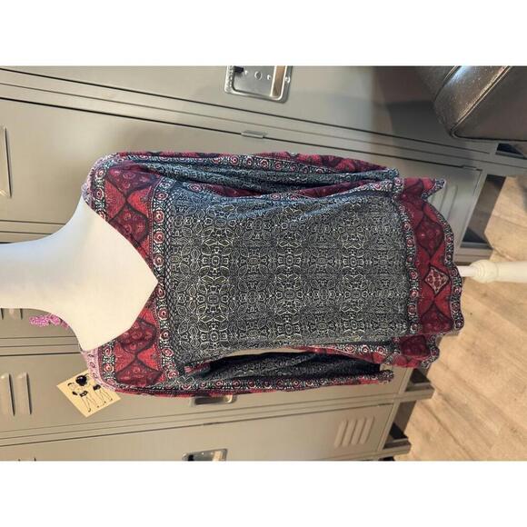 Tops - Lucky Brand Women's Top Sz S